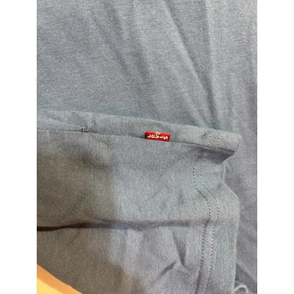 Levi’s Relaxed Fit Long Sleeve Graphic T Shirt Blue Men’s Medium NWT